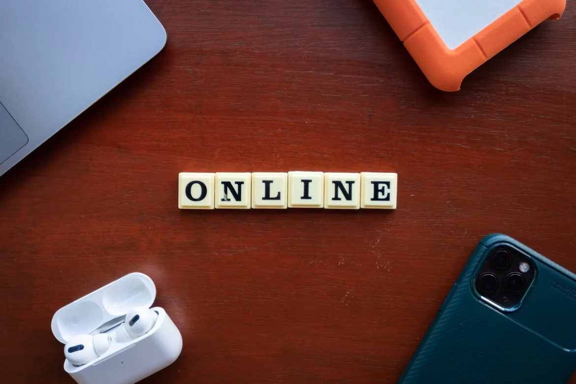 Presentation during quarantine? No problem – we made OnFire online!
